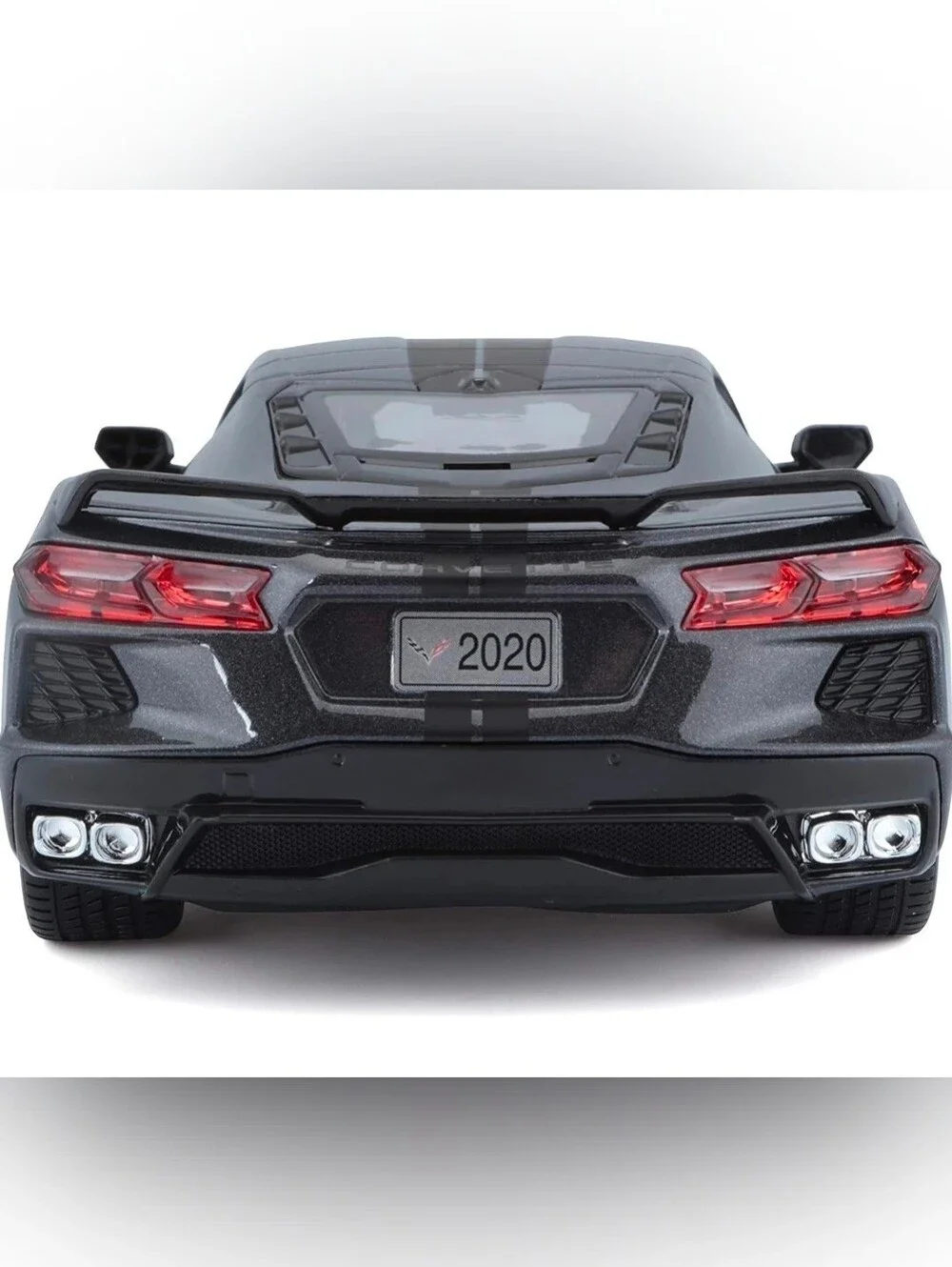 2020 Chevrolet Corvette Stingray Coupe Z51   GRAY Maisto 1:18 Diecast Car NEW